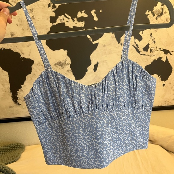 Princess Polly blue and white tank top (size 4) - Picture 2 of 2